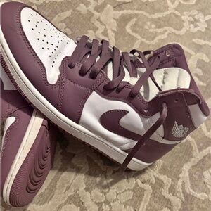 Men’s Nike Air Jordan’s Mauve